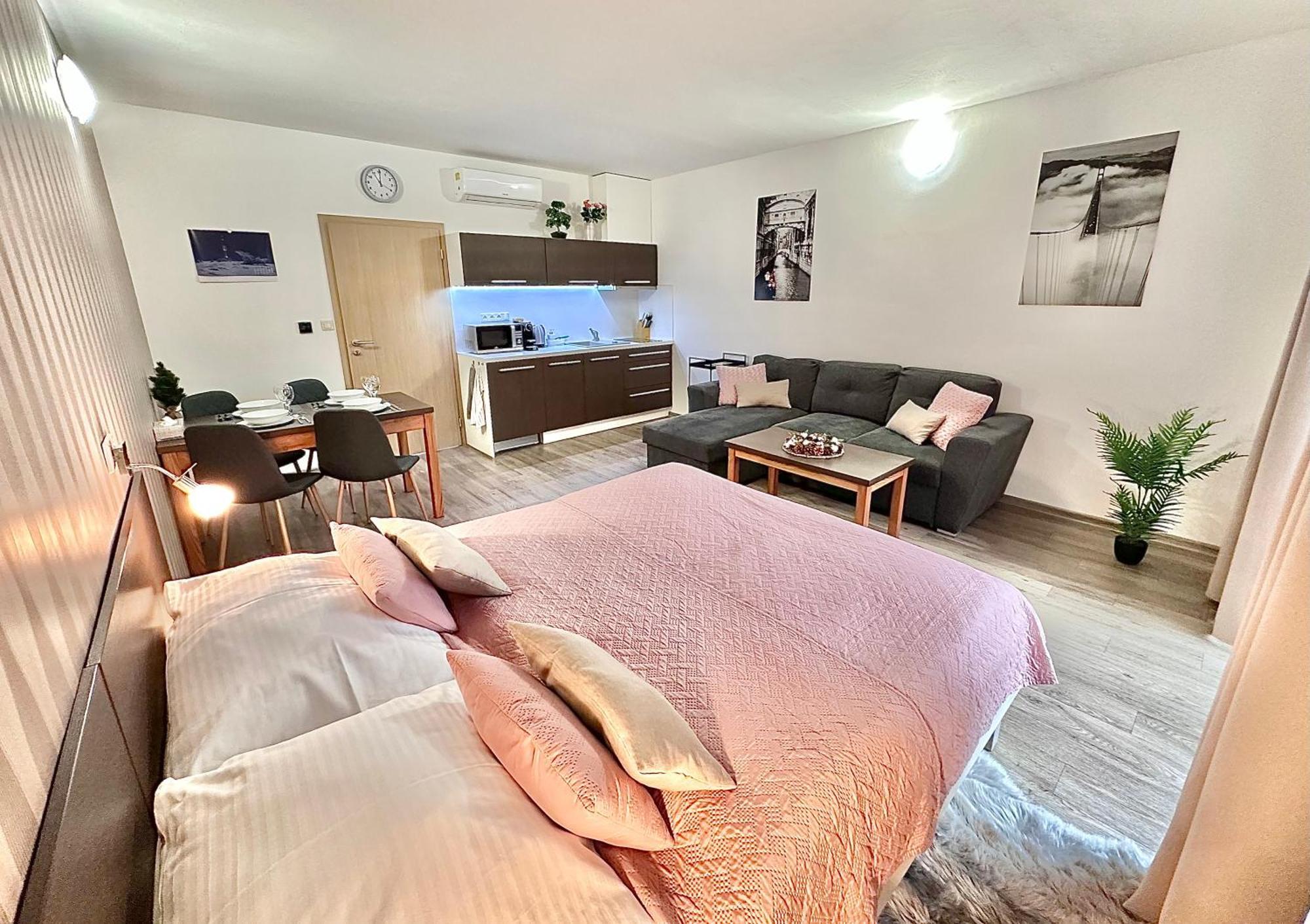 Apartman Sophia 2 เวลเก โลซีนี ภายนอก รูปภาพ